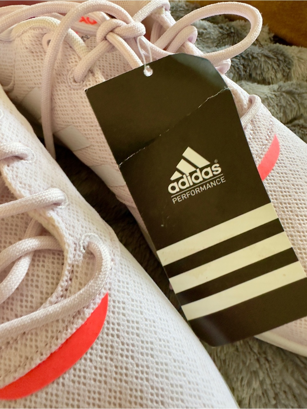 NWT Adidas Women’s QT Racer 2.0 Size 11 RTL $65